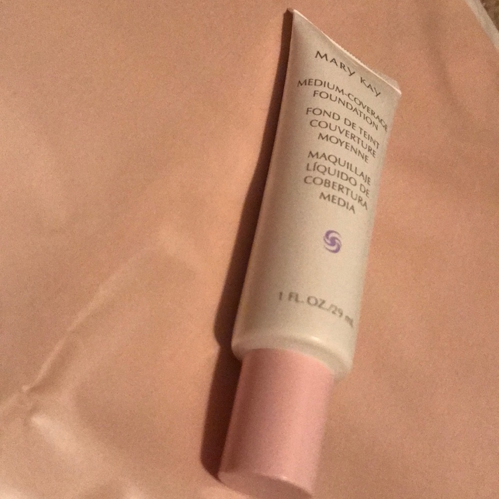 Mary Kay foundation ALL BRAND NEW